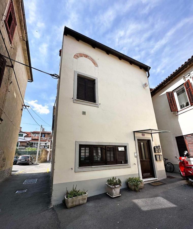 Apartma Jugo Koper Exterior foto